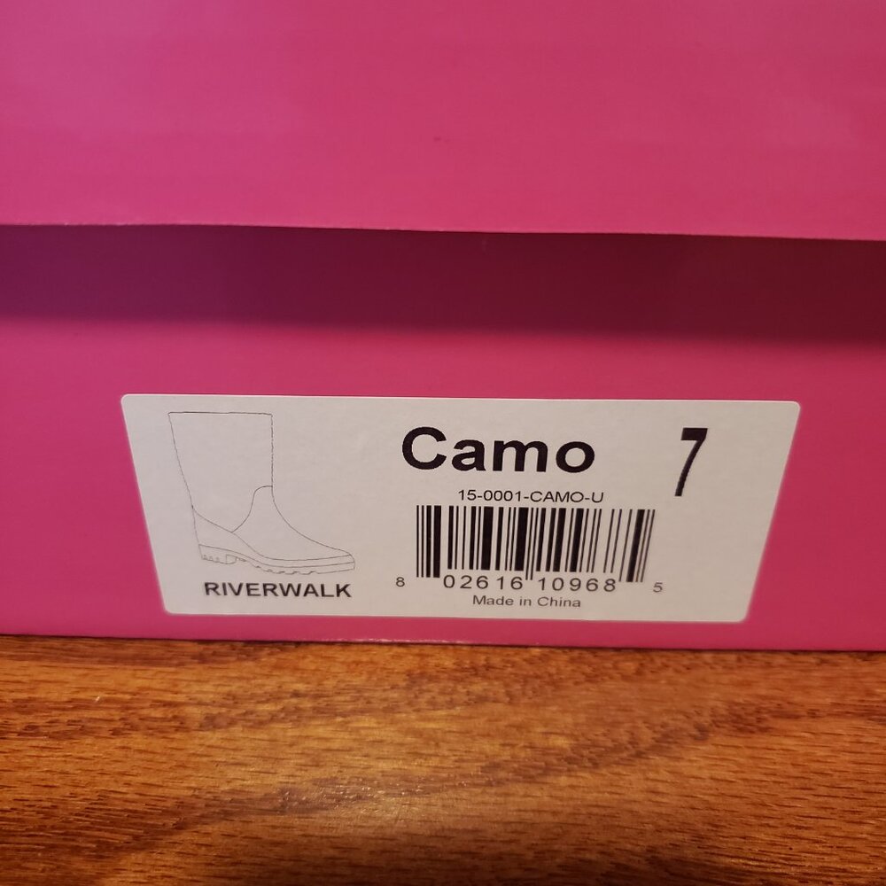 Corkys camo rain boots NIB Size 7,8,9 And 10 - Picture 2 of 7